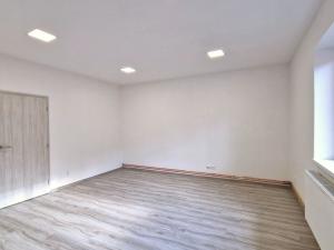 Pronájem bytu 3+1, Křešice, Kolonie, 65 m2