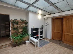 Pronájem obchodního prostoru, Olomouc, Šemberova, 99 m2