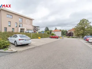 Prodej bytu 3+1, Říčany - Voděrádky, Krabošická, 58 m2