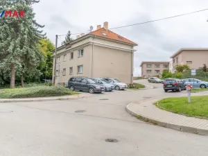 Prodej bytu 3+1, Říčany - Voděrádky, Krabošická, 58 m2