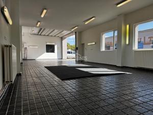 Pronájem výrobních prostor, Chomutov, 147 m2