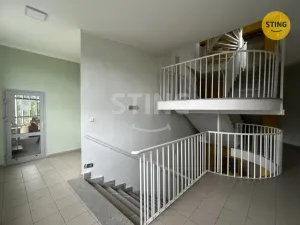 Pronájem kanceláře, Karviná, Karola Śliwky, 830 m2