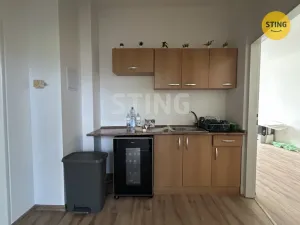 Pronájem kanceláře, Karviná, Karola Śliwky, 830 m2