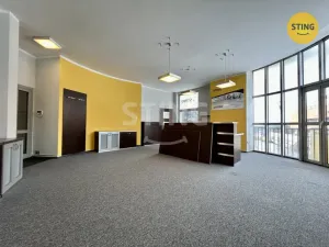 Pronájem kanceláře, Karviná, Karola Śliwky, 830 m2