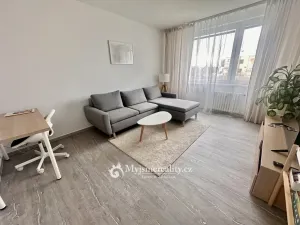 Pronájem bytu 2+1, Znojmo, Dukelských bojovníků, 55 m2