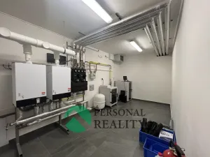 Pronájem skladu, Herink, Hlavní, 1890 m2