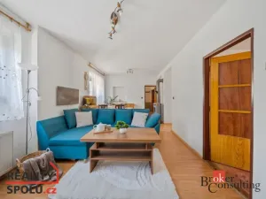 Prodej rodinného domu, Dubenec, 500 m2