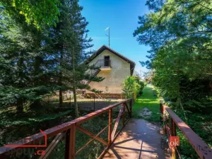 Prodej rodinného domu, Dubenec, 500 m2