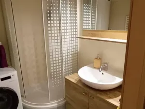Prodej bytu 2+kk, Moravany, Sadová, 54 m2