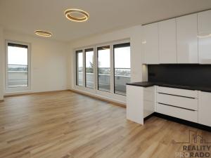 Pronájem bytu 2+kk, Praha - Záběhlice, Klapálkova, 82 m2