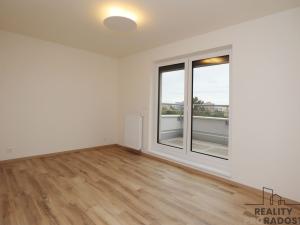 Pronájem bytu 2+kk, Praha - Záběhlice, Klapálkova, 82 m2