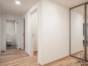 Pronájem bytu 3+kk, Praha - Záběhlice, Klapálkova, 220 m2