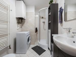 Prodej bytu 1+1, Líbeznice, Mělnická, 33 m2