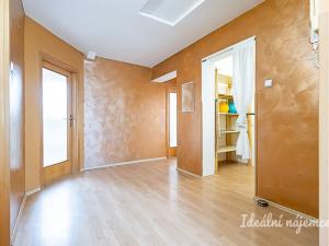 Pronájem bytu 4+kk, Praha - Vinoř, Labětínská, 116 m2