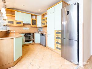 Pronájem bytu 4+kk, Praha - Vinoř, Labětínská, 116 m2