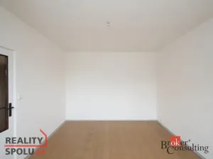 Pronájem bytu 2+kk, Děčín - Děčín VI-Letná, Školní, 35 m2