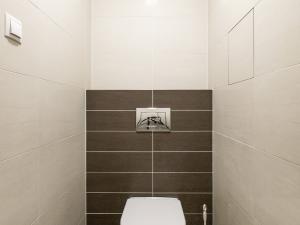 Pronájem bytu 1+kk, Praha - Vršovice, Novgorodská, 37 m2