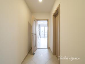 Pronájem bytu 1+kk, Praha - Vršovice, Novgorodská, 37 m2