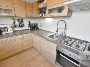 Prodej bytu 3+1, Ústí nad Labem - Neštěmice, Seifertova, 83 m2