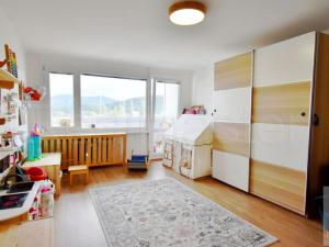 Prodej bytu 3+1, Ústí nad Labem - Neštěmice, Seifertova, 83 m2