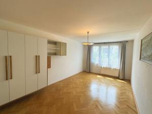 Prodej bytu 3+1, Cheb, Dukelská, 84 m2