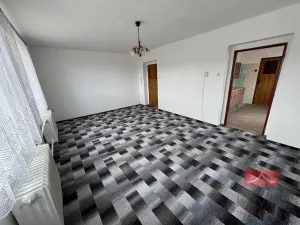 Pronájem bytu 3+1, Kejžlice, K Budíkovu, 77 m2