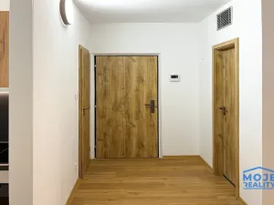 Prodej bytu 3+1, Nýřany, Revoluční, 84 m2