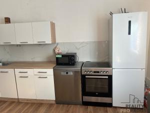 Prodej činžovního domu, Trmice, U Mlýnského potoka, 400 m2