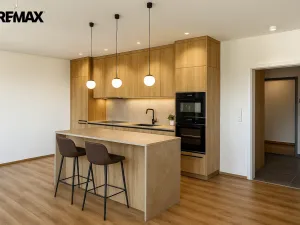 Prodej bytu 3+kk, Karlovy Vary, Šumavská, 105 m2