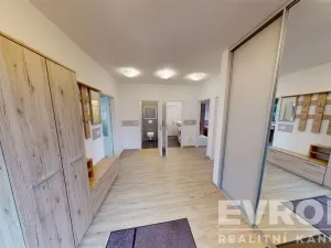 Prodej bytu 3+kk, Vrchlabí, Na Výšině, 71 m2