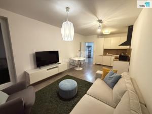 Pronájem bytu 2+kk, Plzeň - Černice, Vltavínová, 56 m2