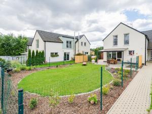 Prodej bytu 3+kk, Ptice, Hlavní, 86 m2