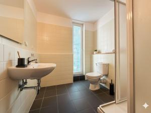 Pronájem bytu 2+kk, Praha - Hodkovičky, U Zátiší, 66 m2