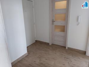Pronájem bytu 2+kk, Janovice nad Úhlavou, Rozvojová zóna, 41 m2