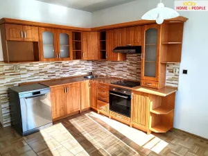 Prodej bytu 3+1, Přeštice, K Cihelně, 86 m2