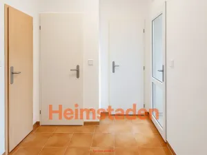Pronájem bytu 1+kk, Karviná - Nové Město, Zakladatelská, 26 m2