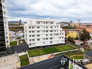 Pronájem bytu 1+kk, Brno, Komárovská, 38 m2