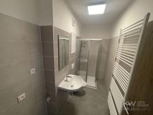 Pronájem bytu 1+kk, Kaznějov, Na Komárově, 24 m2