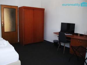 Pronájem pokoje, Mariánské Lázně, Anglická, 21 m2