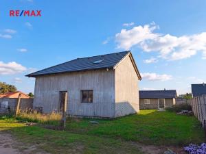 Prodej obchodního prostoru, Tišice, Jarní, 177 m2