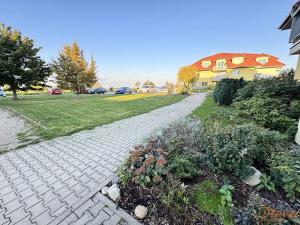 Pronájem bytu 1+kk, Holubice, Platanová, 48 m2