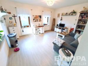 Prodej rodinného domu, Bezvěrov - Chudeč, 180 m2