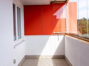 Pronájem bytu 1+kk, Praha - Vysočany, Poděbradská, 38 m2