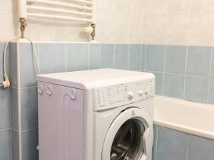 Pronájem bytu 1+kk, Praha - Vysočany, Poděbradská, 38 m2