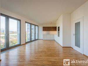 Pronájem bytu 5+kk, Praha - Karlín, Breitfeldova, 155 m2