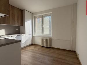 Pronájem bytu 4+1, Opava, 17. listopadu, 87 m2