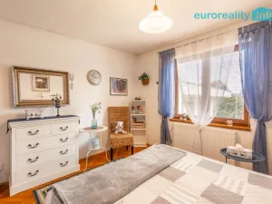 Prodej rodinného domu, Zahrádky, 196 m2