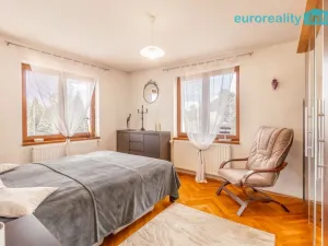 Prodej rodinného domu, Zahrádky, 196 m2