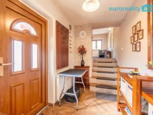 Prodej rodinného domu, Zahrádky, 196 m2