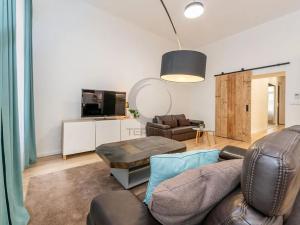 Pronájem bytu 2+kk, Praha - Vinohrady, Vinohradská, 69 m2